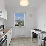 Bege Apartments: Firm Relax