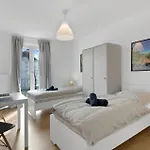 Apartment Bege Apartments: Firm Relax
