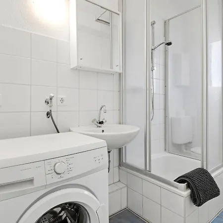 Appartamento Bege Apartments: Firm Relax Mettmann