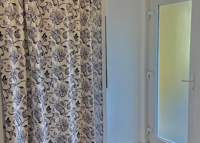 Bege Apartments: Firm Relax *