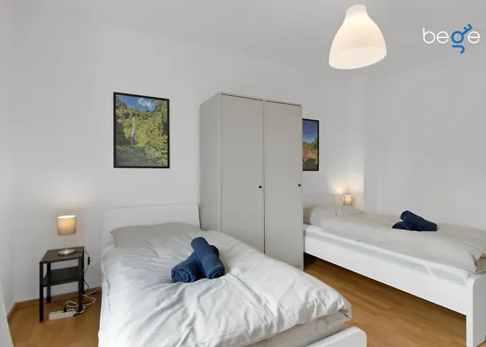 Bege Apartments: Firm Relax